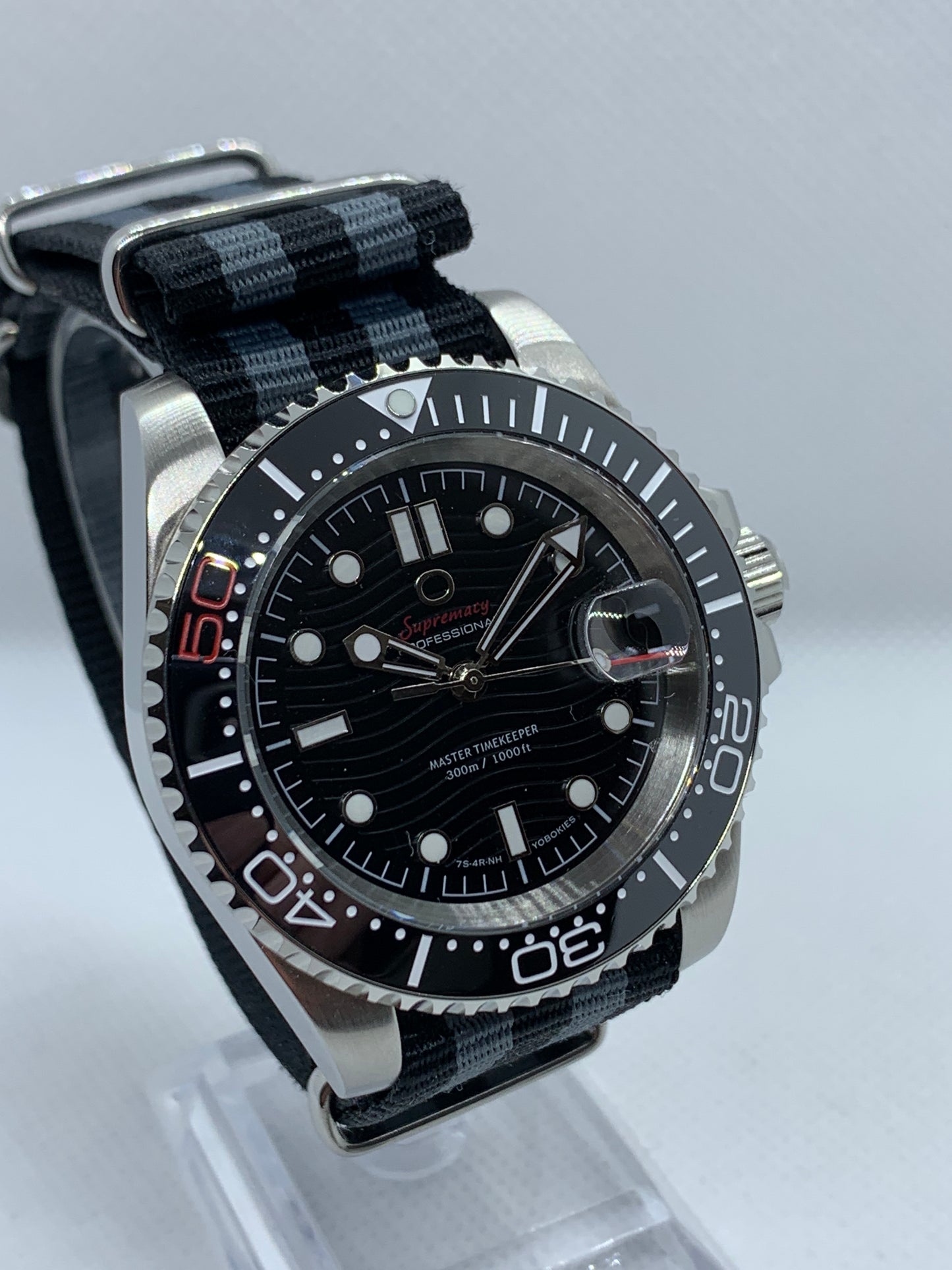 Men's 40MM Submariner Style Watch with Black Wave Dial, Seiko NH35 Automatic Movement, Sapphire Crystal