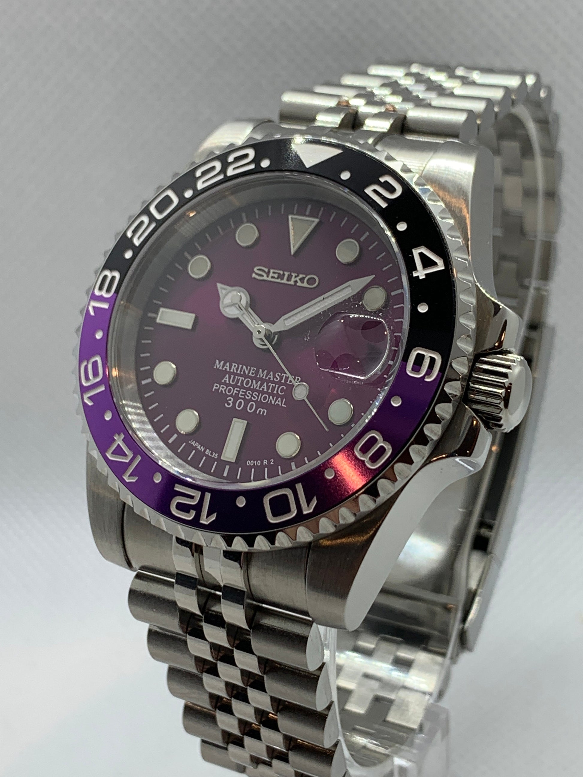 Epic Watches - Custom 40MM Seiko Mod Watch, GMT style, Purple Sunburst Dial with Purple and Black Bezel, Sapphire Crystal, Jubilee Bracelet