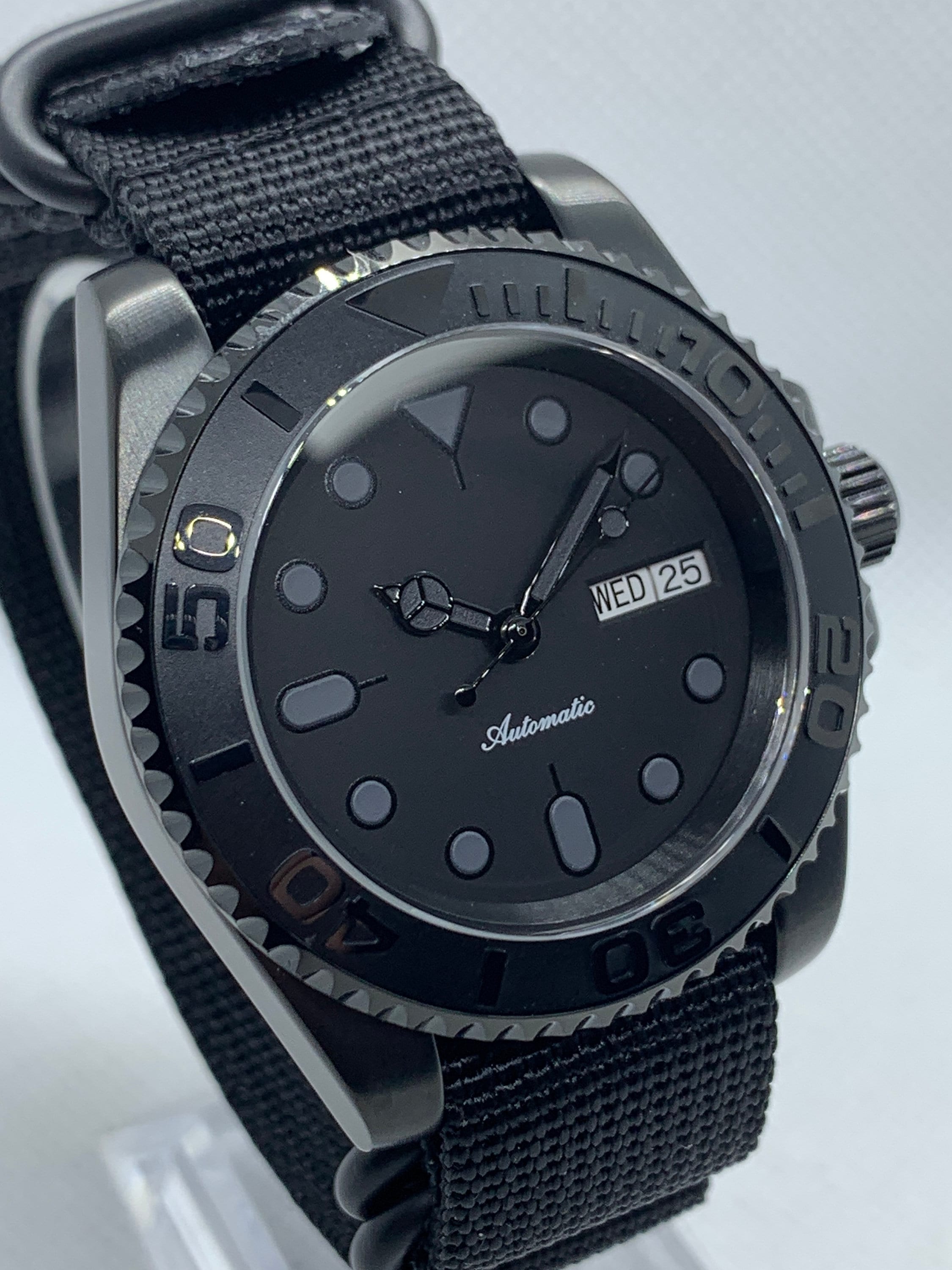 Men s 40MM Stealth Mod Watch with Seiko NH36 automatic movement