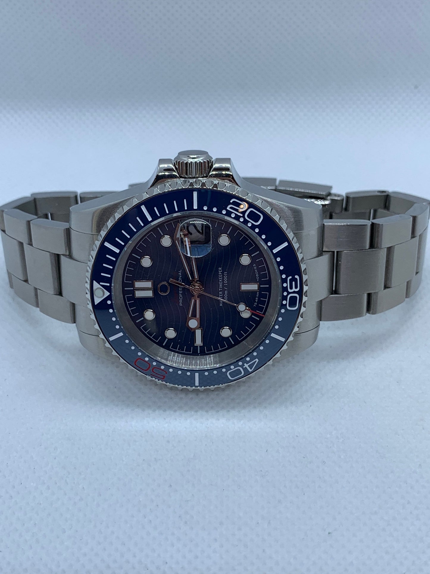 Men's 40MM Custom Submariner Style Watch with Blue Wave Dial, Seiko NH35 Automatic Movement, Sapphire Crystal